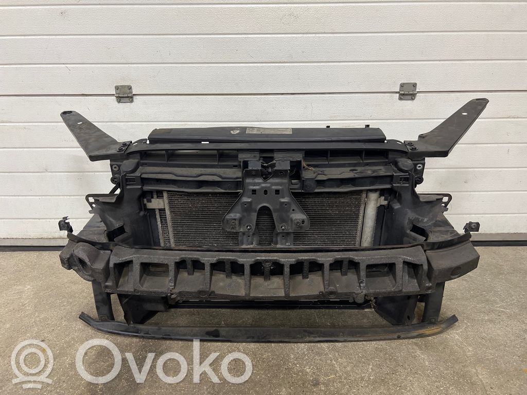 Volkswagen PASSAT B8 Schlossträger frontträger frontmaske