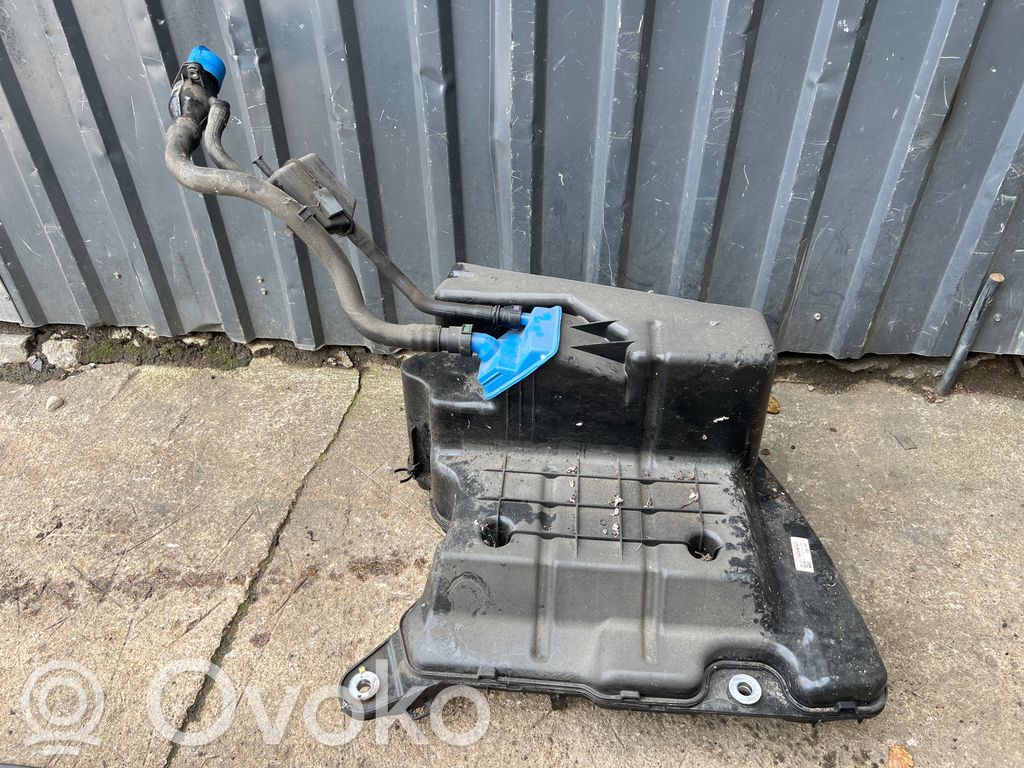 Audi A4 S4 B9 8W Rezervor lichid AdBlue 