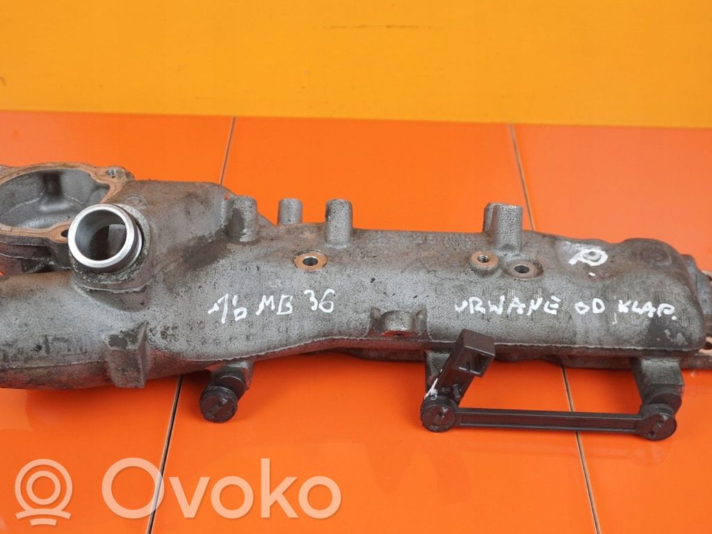 Mercedes-Benz CLS C219 Intake manifold 