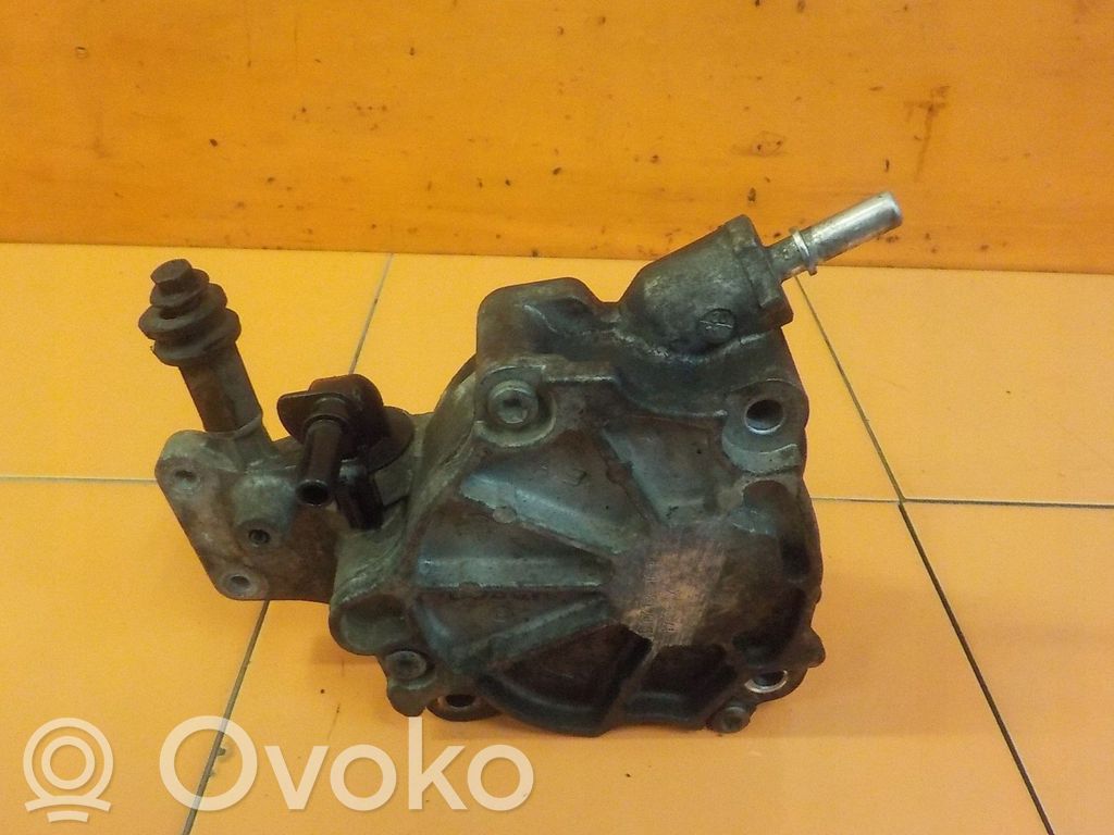 Ford Mondeo MK IV Vakuumo pompa 
