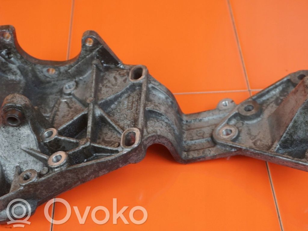 Engine mounting bracket   31258329,D5244T14,13MB11