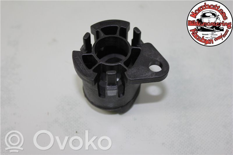 Volvo V50 Top upper radiator support slam panel 