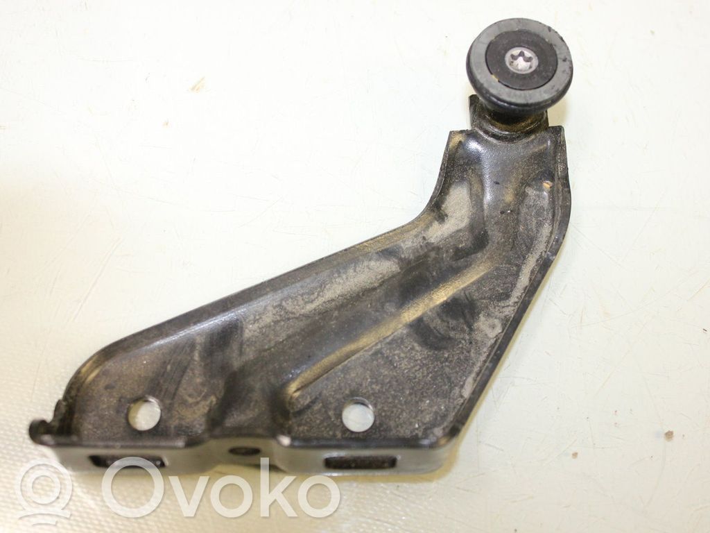 Opel Combo C Front door upper hinge 