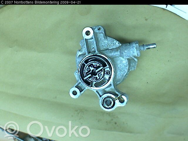 Vacuum pump   30725859,30725133