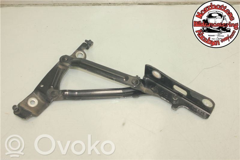 Mazda 6 Tailgate/trunk/boot hinge 