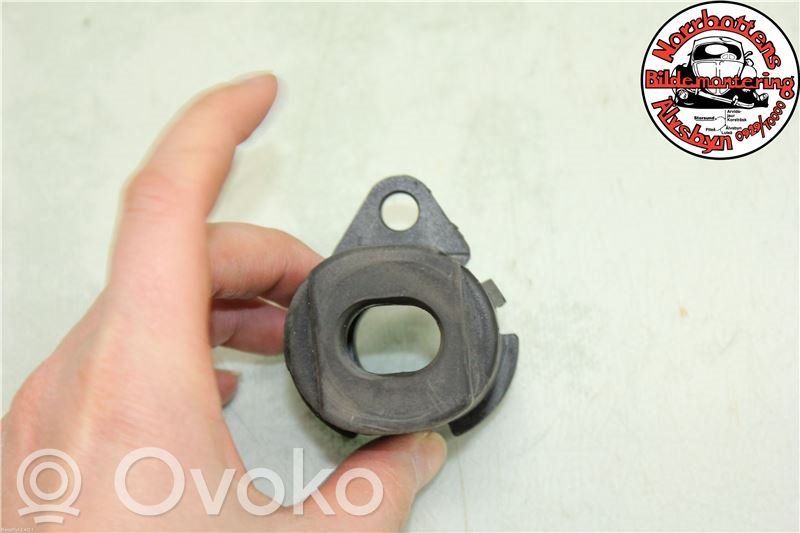 Radiator support slam panel bracket   30671022,30639749,30639749