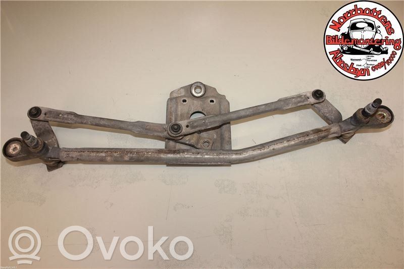 Citroen C5 Front wiper linkage 