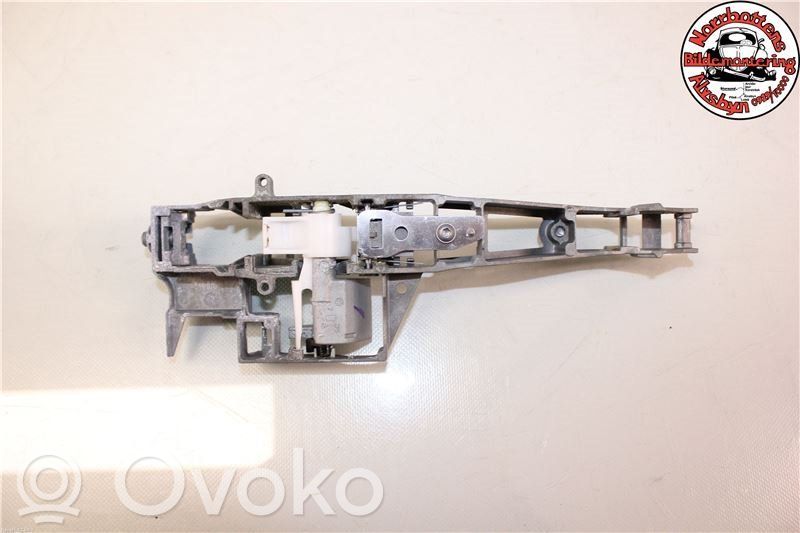Peugeot 3008 I Front door exterior handle 