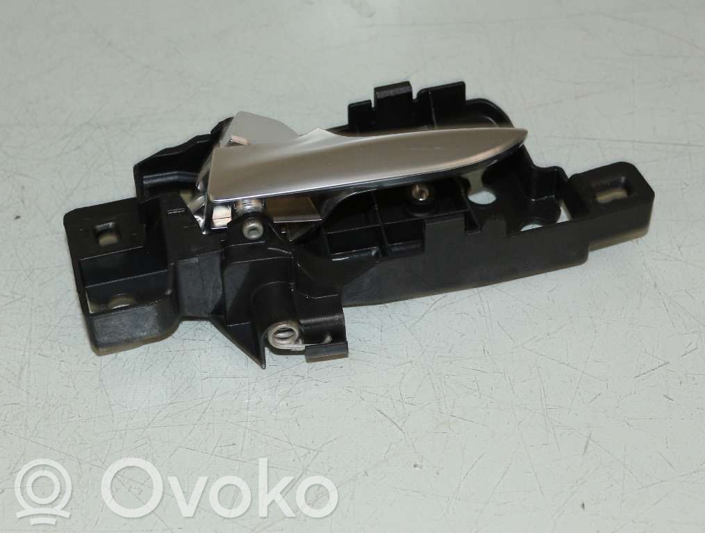 Ford Mondeo MK IV Manecilla interna puerta delantera 