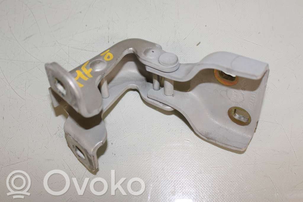 Renault Trafic II (X83) Front door upper hinge 