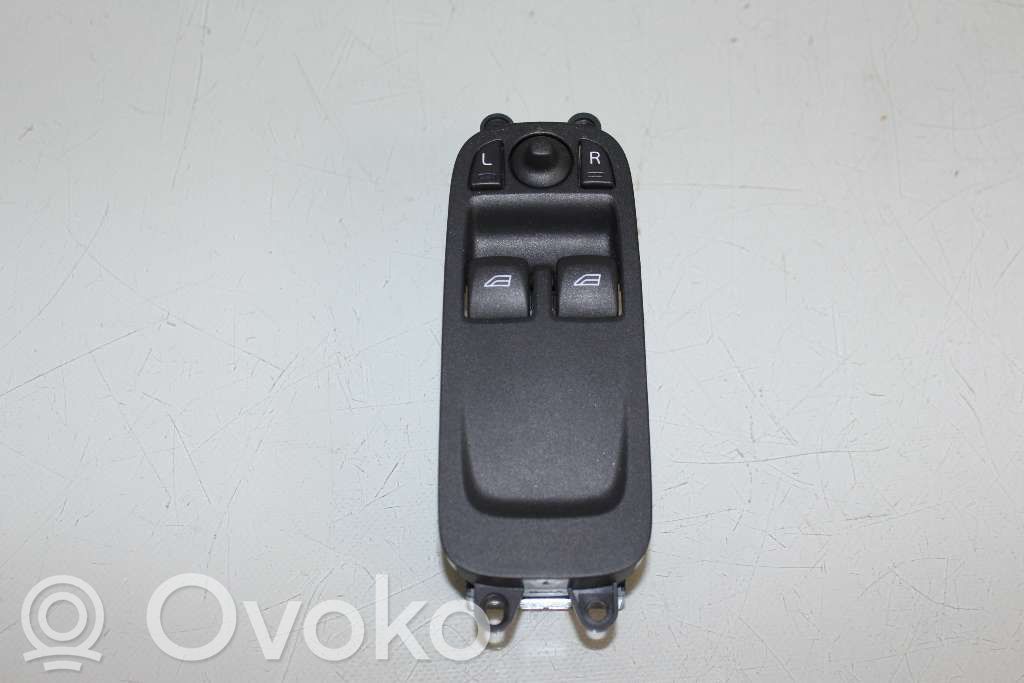 Volvo C30 Electric window control switch 