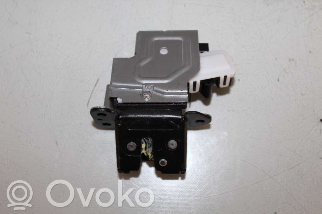 Mazda 2 Tailgate/trunk/boot lock/catch/latch 