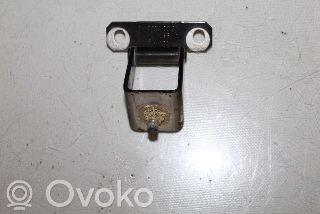 Renault Megane III Tailgate/trunk/boot hinge 