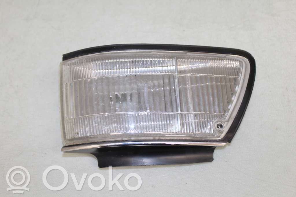 Toyota Corolla E90 Front indicator light 