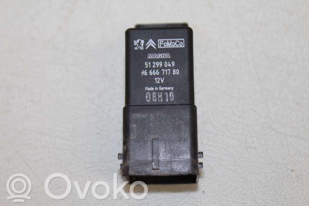 Volvo C30 Užvedimo rėlė 