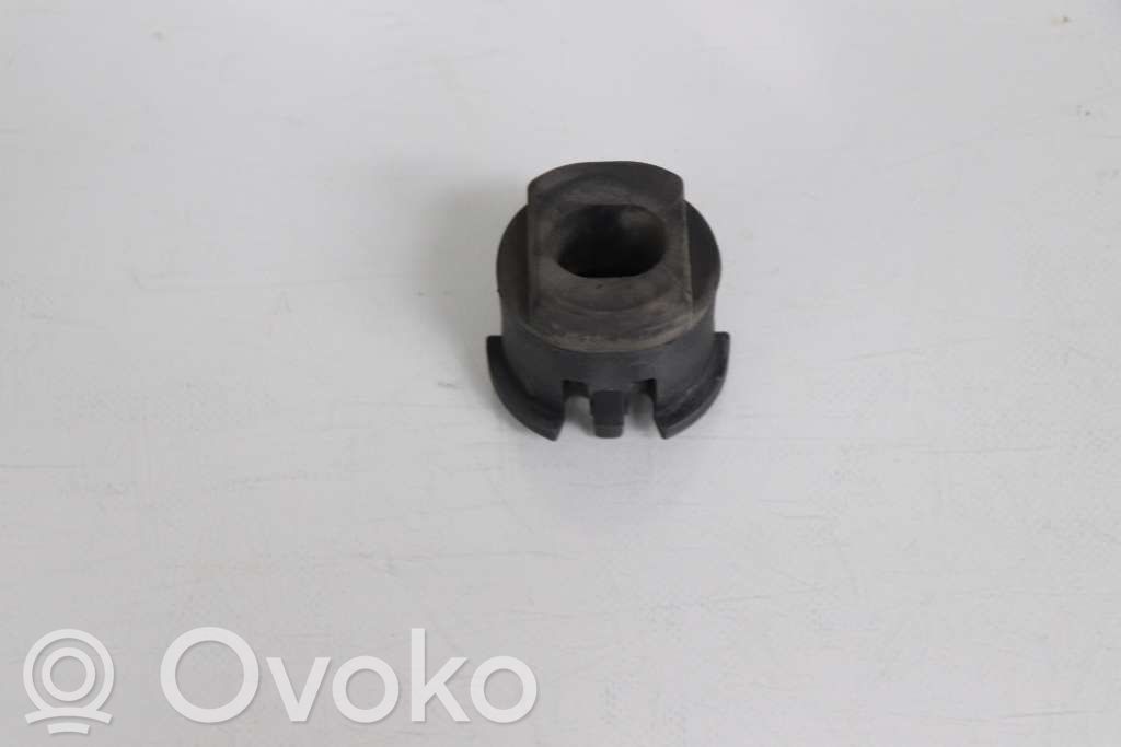 Volvo V50 Top upper radiator support slam panel 