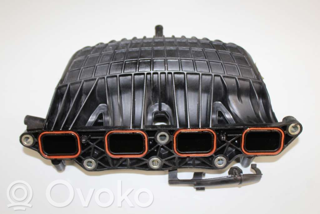 Volkswagen Golf VI Kolektorius įsiurbimo 