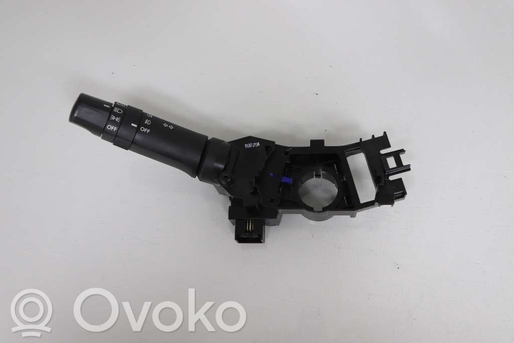 Subaru Legacy Indicator stalk 