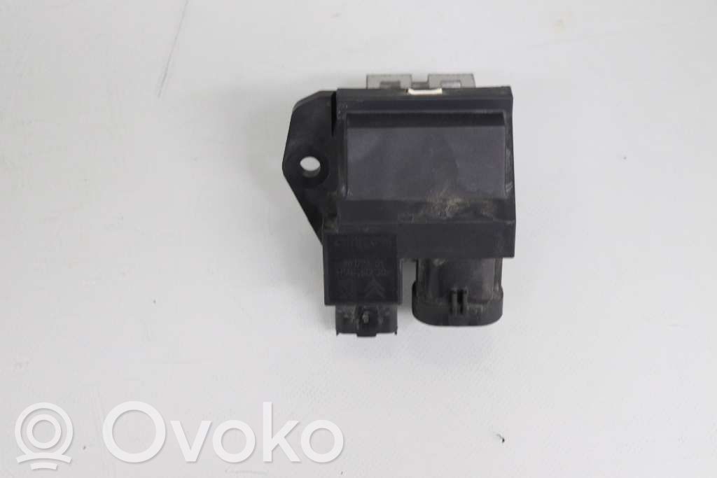 Citroen C3 Dzesēšanas ventilatora relejs 