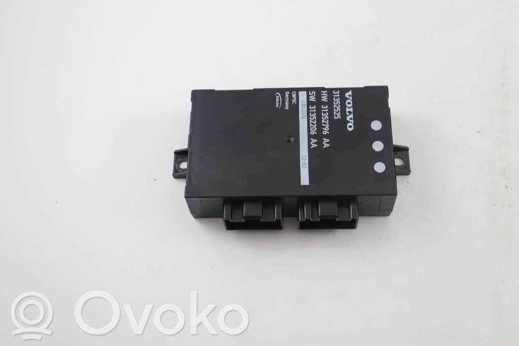 Tailgate/boot open switch button   31412055,31264960