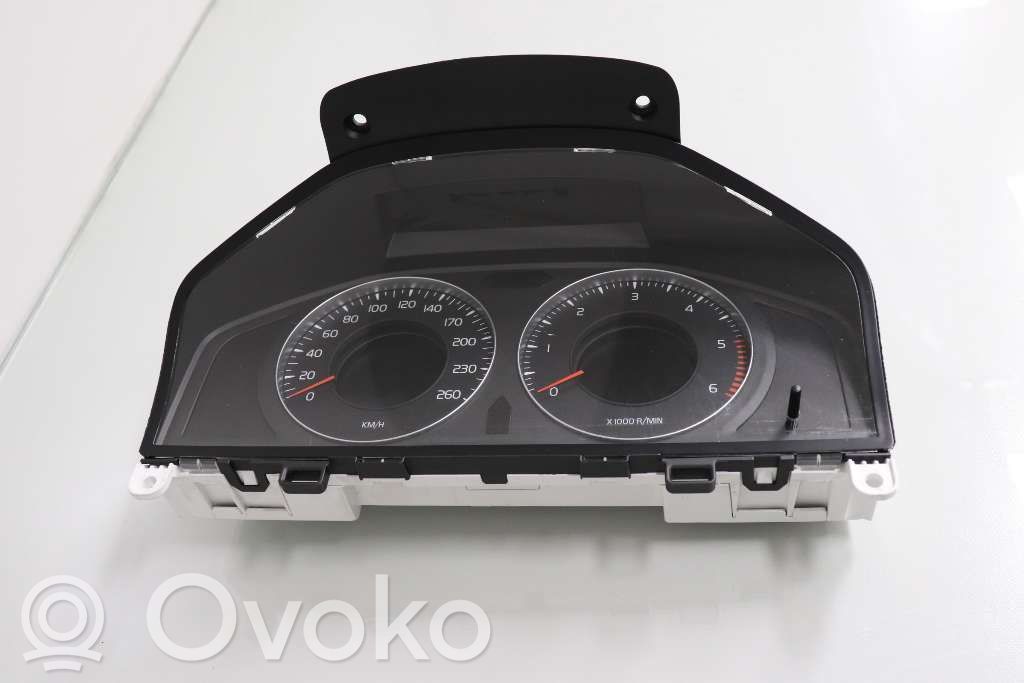 Volvo S80 Speedometer (instrument cluster) 
