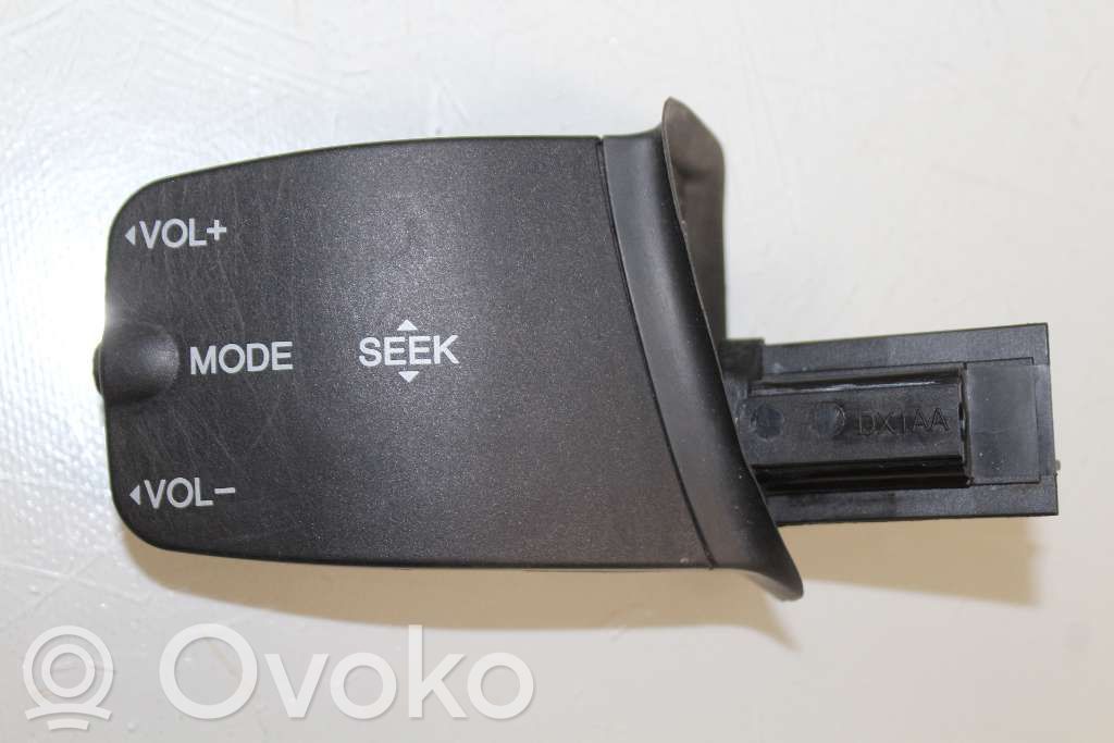 Ford Transit -  Tourneo Connect Steering wheel buttons/switches 