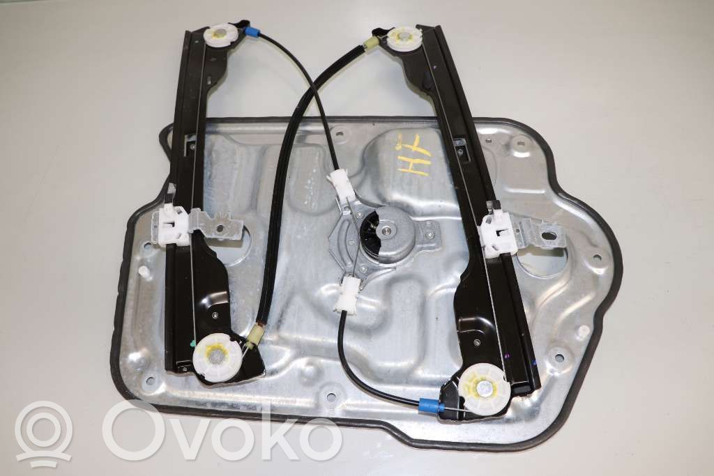 Nissan Qashqai+2 Elektryczny podnośnik szyby drzwi przednich 