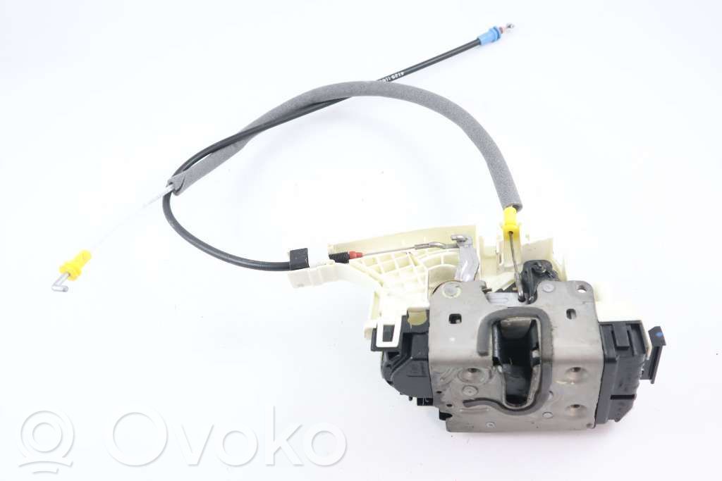 Volkswagen Crafter Zamek drzwi przednich 