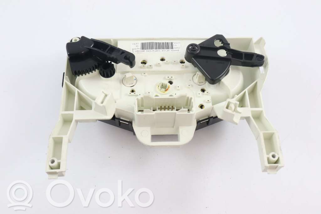 Opel Vivaro Climate control unit 
