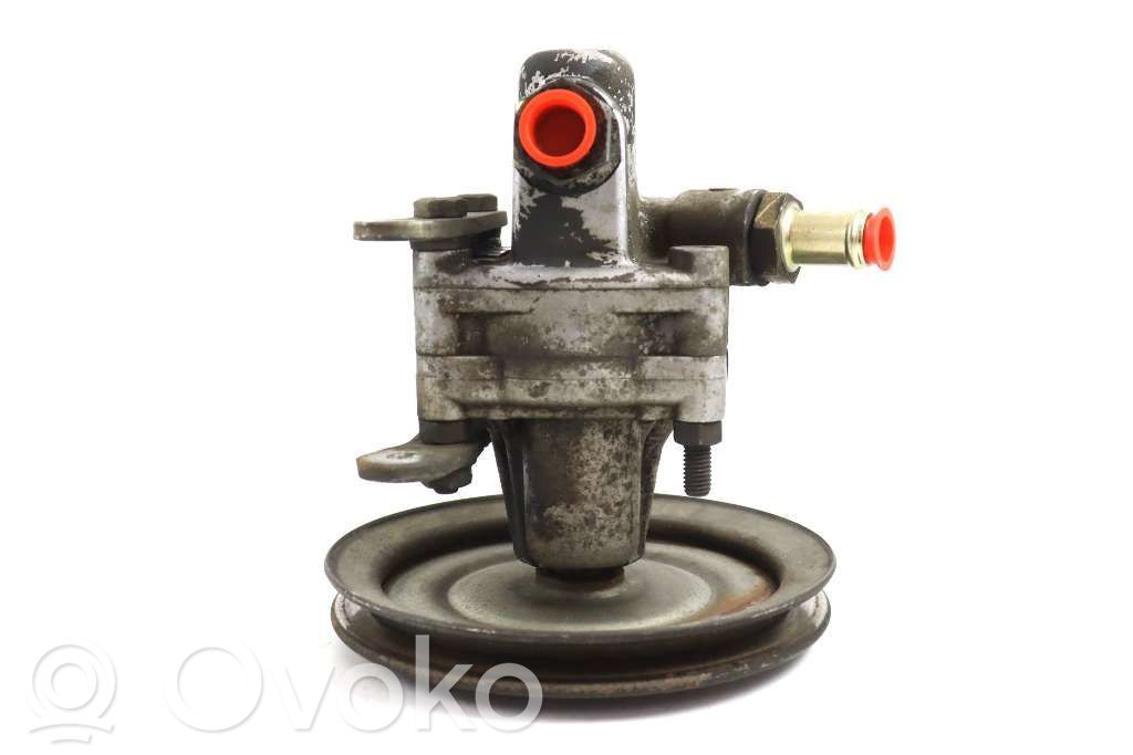 Volvo 740 Ohjaustehostimen pumppu 