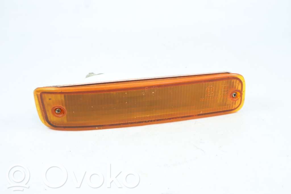 Toyota Corolla E90 Piloto intermitente delantero 