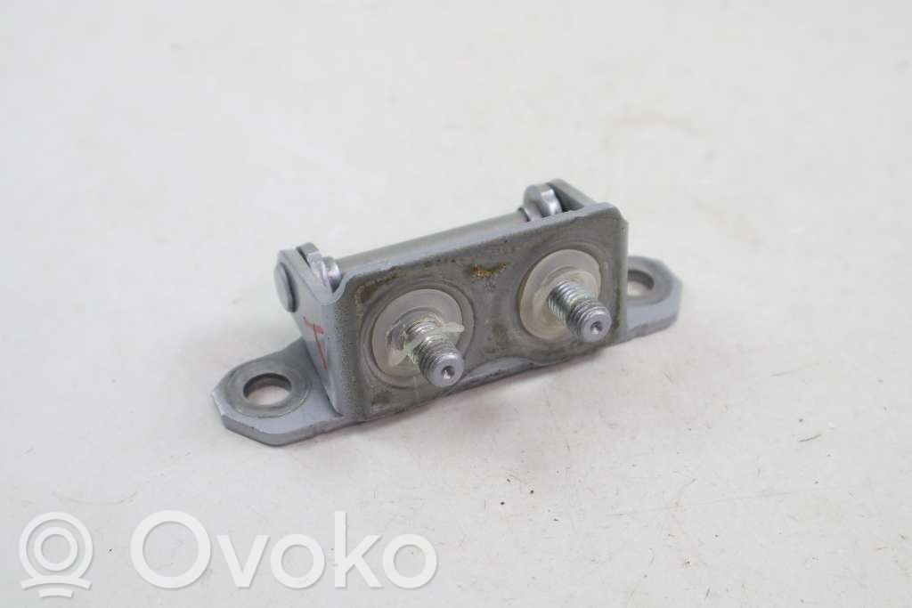 Subaru XV I Tailgate/trunk/boot hinge 