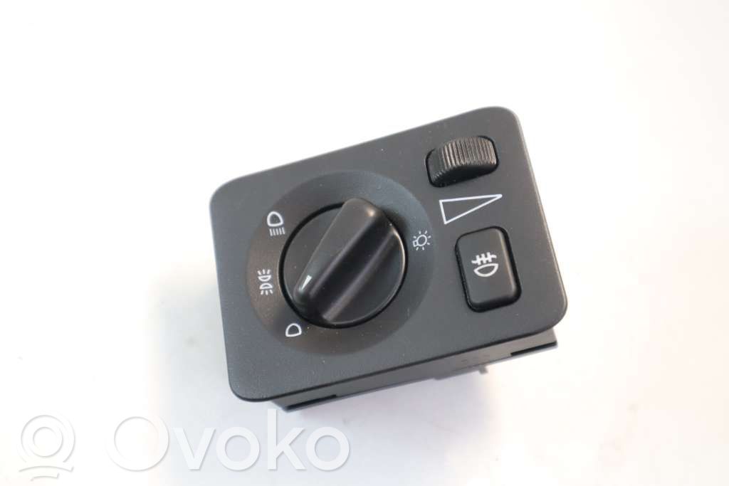 Light switch   12760589,12760589