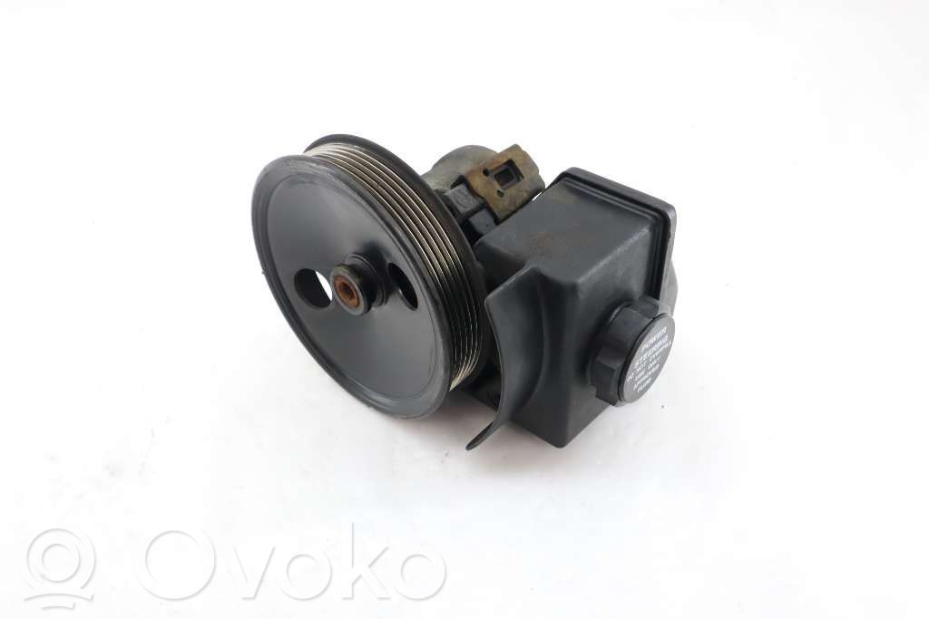 Volvo S70  V70  V70 XC Ohjaustehostimen pumppu 