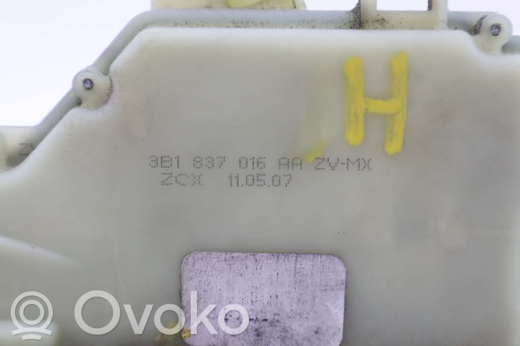Volkswagen New Beetle Etuoven lukko 