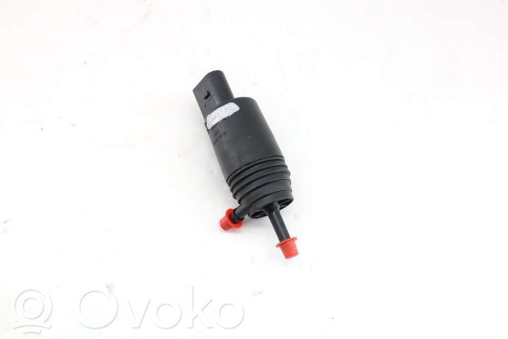 Windscreen/windshield washer pump   67128362154,67128377612