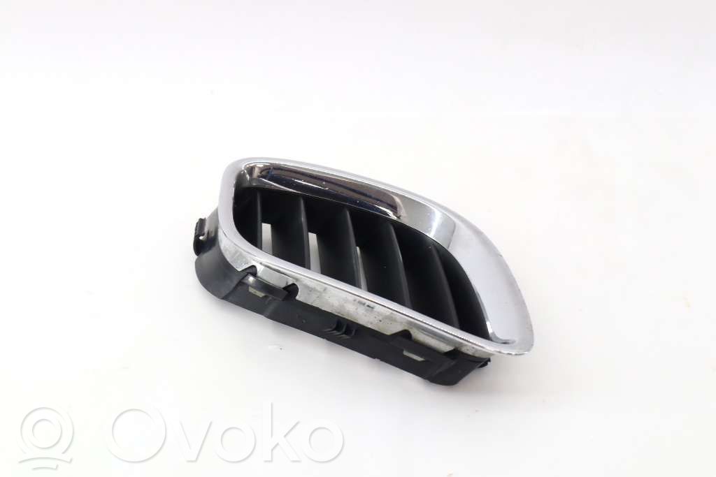 Saab 9-5 Front bumper lower grill 