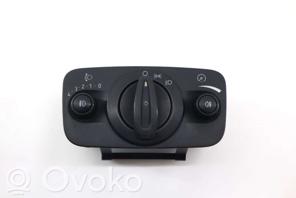 Ford C-MAX II Light switch 