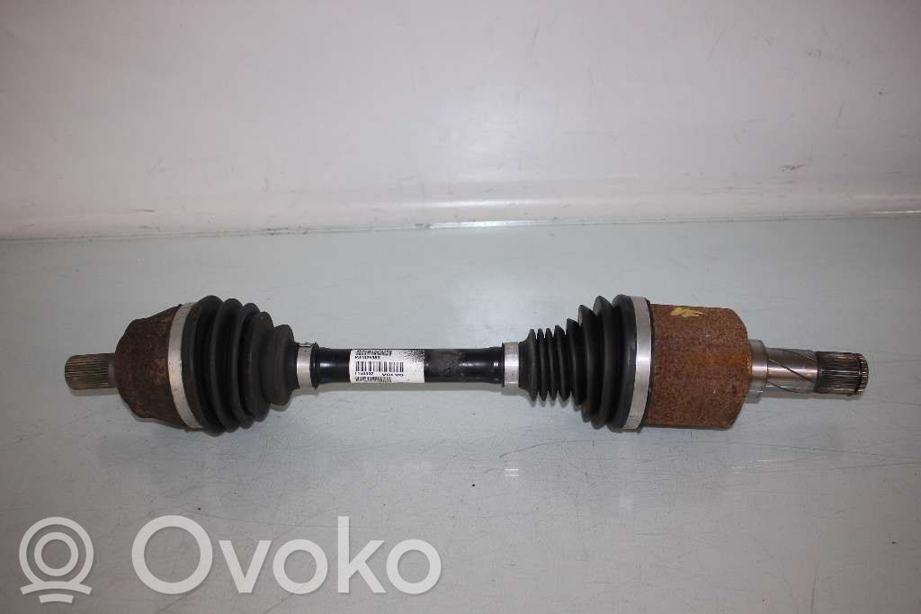 Volvo V40 Priekinis pusašis 