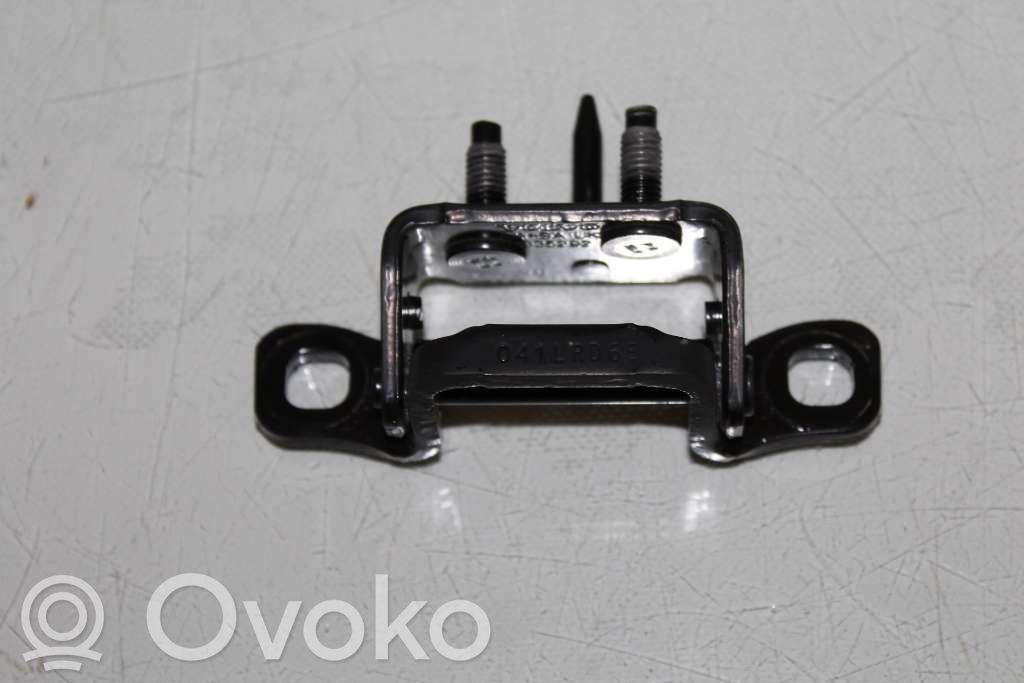 Tailgate/trunk/boot hinge   31335292,31335292