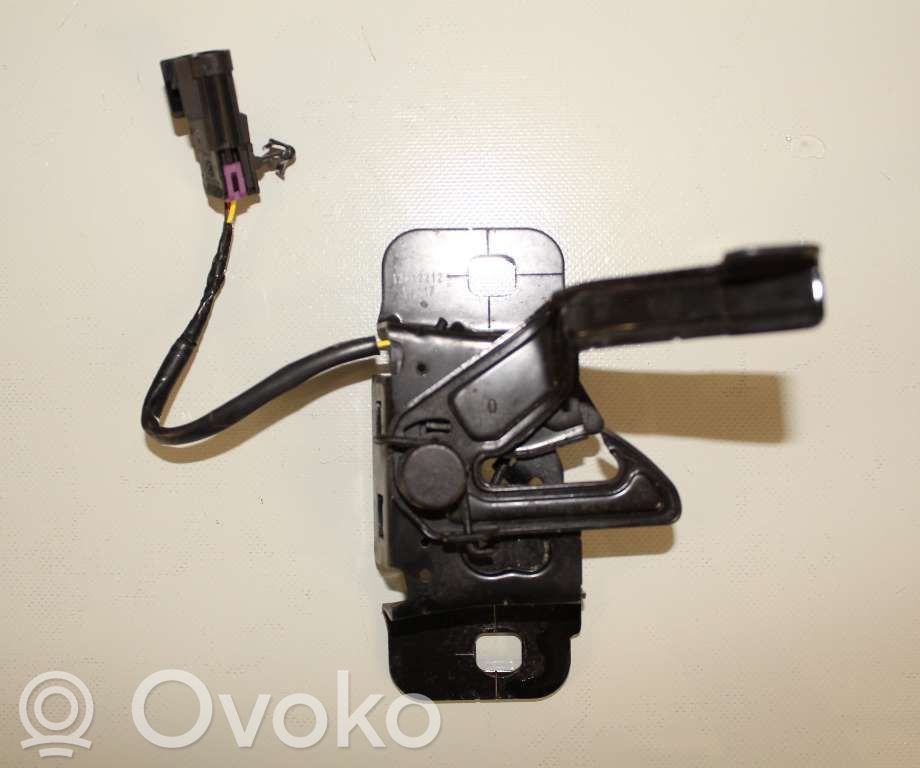 Opel Astra K Engine bonnet/hood lock/latch loop/hook 