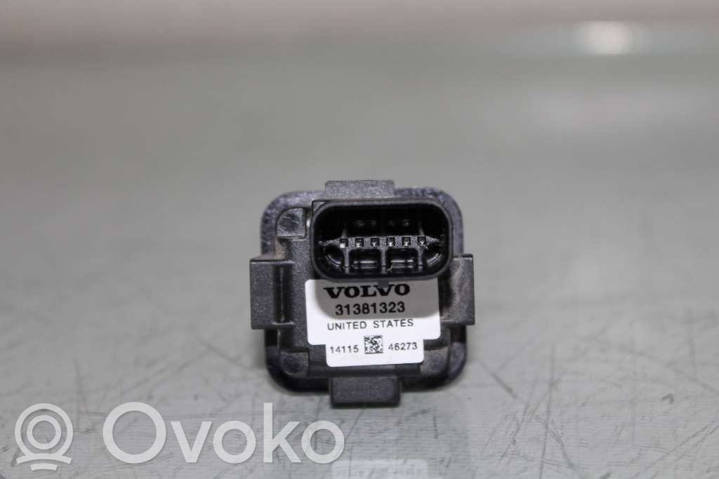 Volvo V40 Cross country Reversing camera 