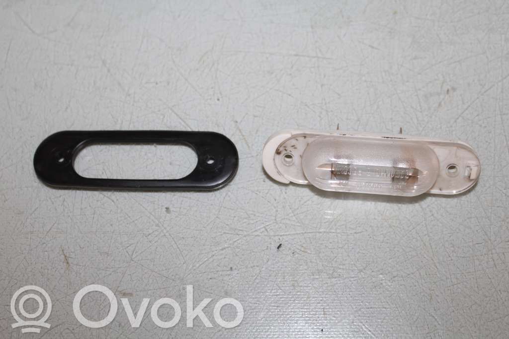 Lada Niva Éclairage de plaque d'immatriculation 
