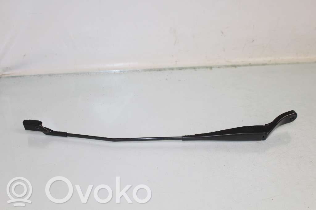 Citroen Berlingo Front wiper blade arm 