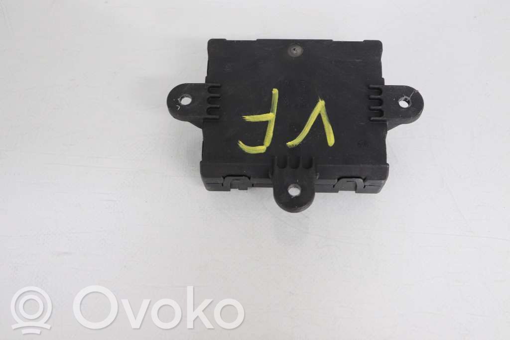 Volvo XC70 Door control unit/module 