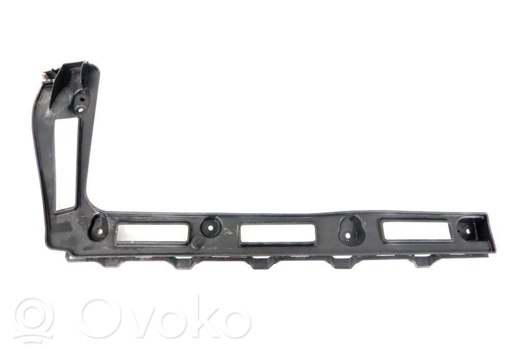 Ford Focus Tailgate trim 