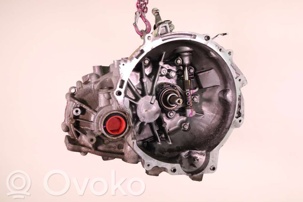 Mitsubishi Space Star Manualna 5-biegowa skrzynia biegów 