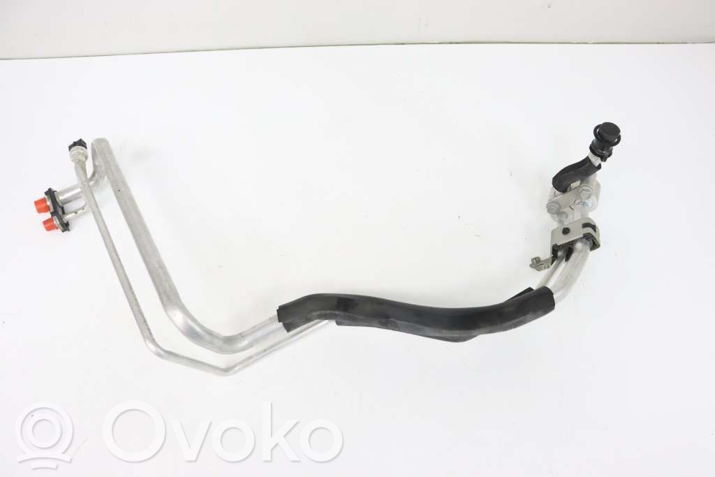 Volvo V40 Ilmastointilaitteen putki (A/C) 