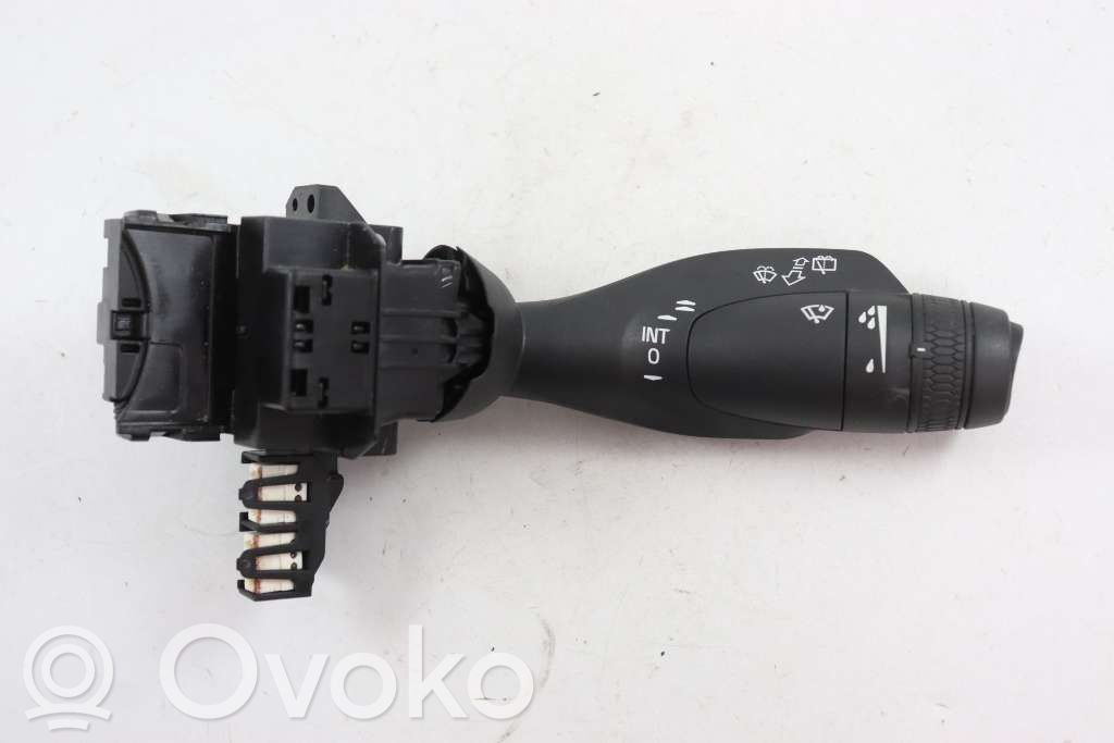 Volvo XC90 Wiper control stalk 