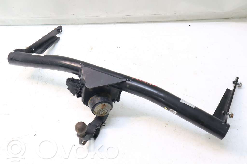 Skoda Kodiaq Hak holowniczy / Komplet 